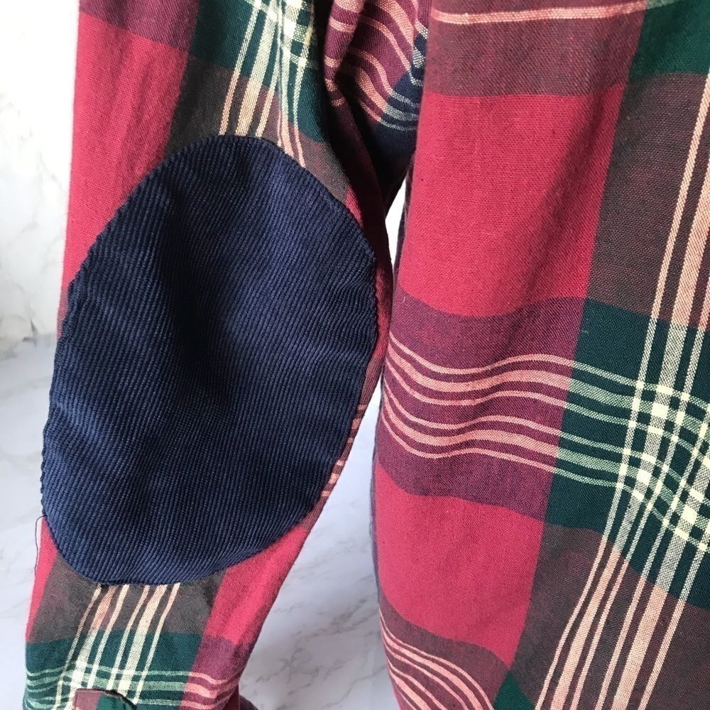 Foreign Exchange Button Up - Picture 3 of 6